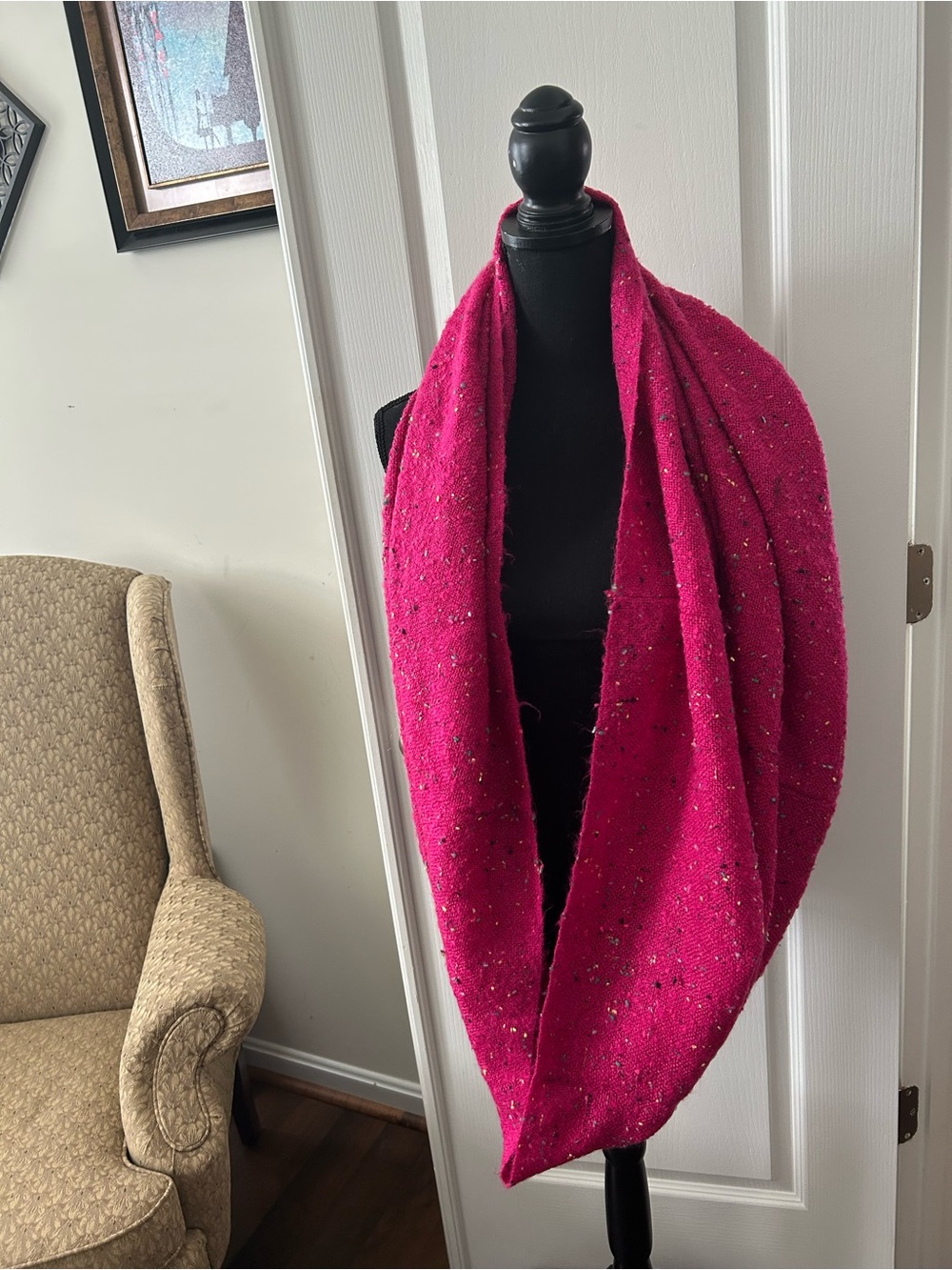 Women's Fuchsia Knit Infinity Scarf